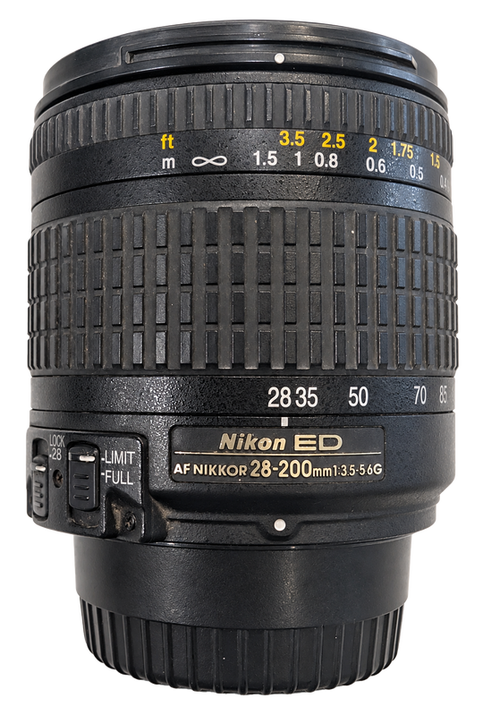 Nikon AF Zoom-Nikkor 28–200mm f/3.5–5.6G IF-ED Lens