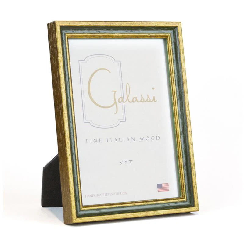 Green Traditional Frame